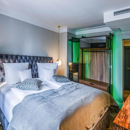 Hotel Boutique Donna Anna Giroc Exterior foto