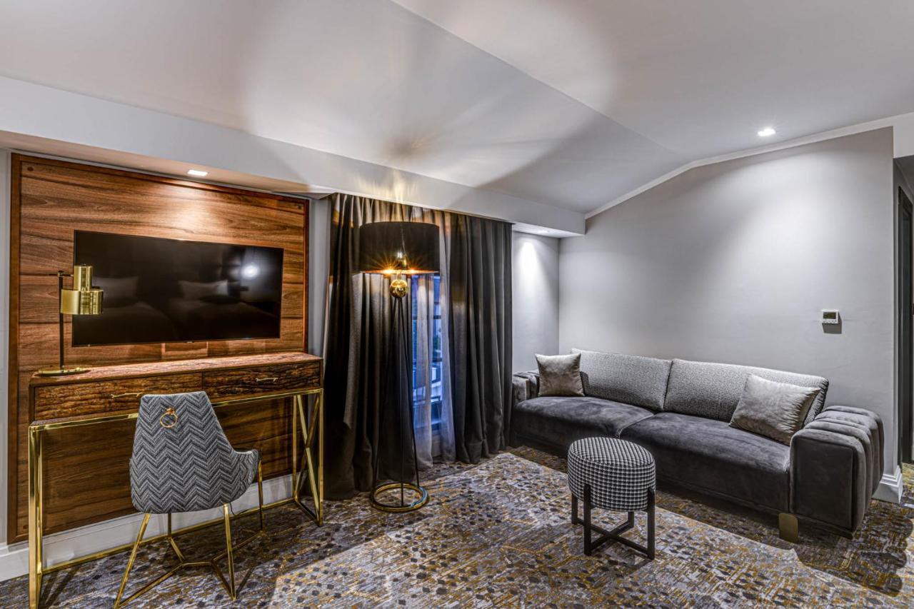 Hotel Boutique Donna Anna Giroc Exterior foto