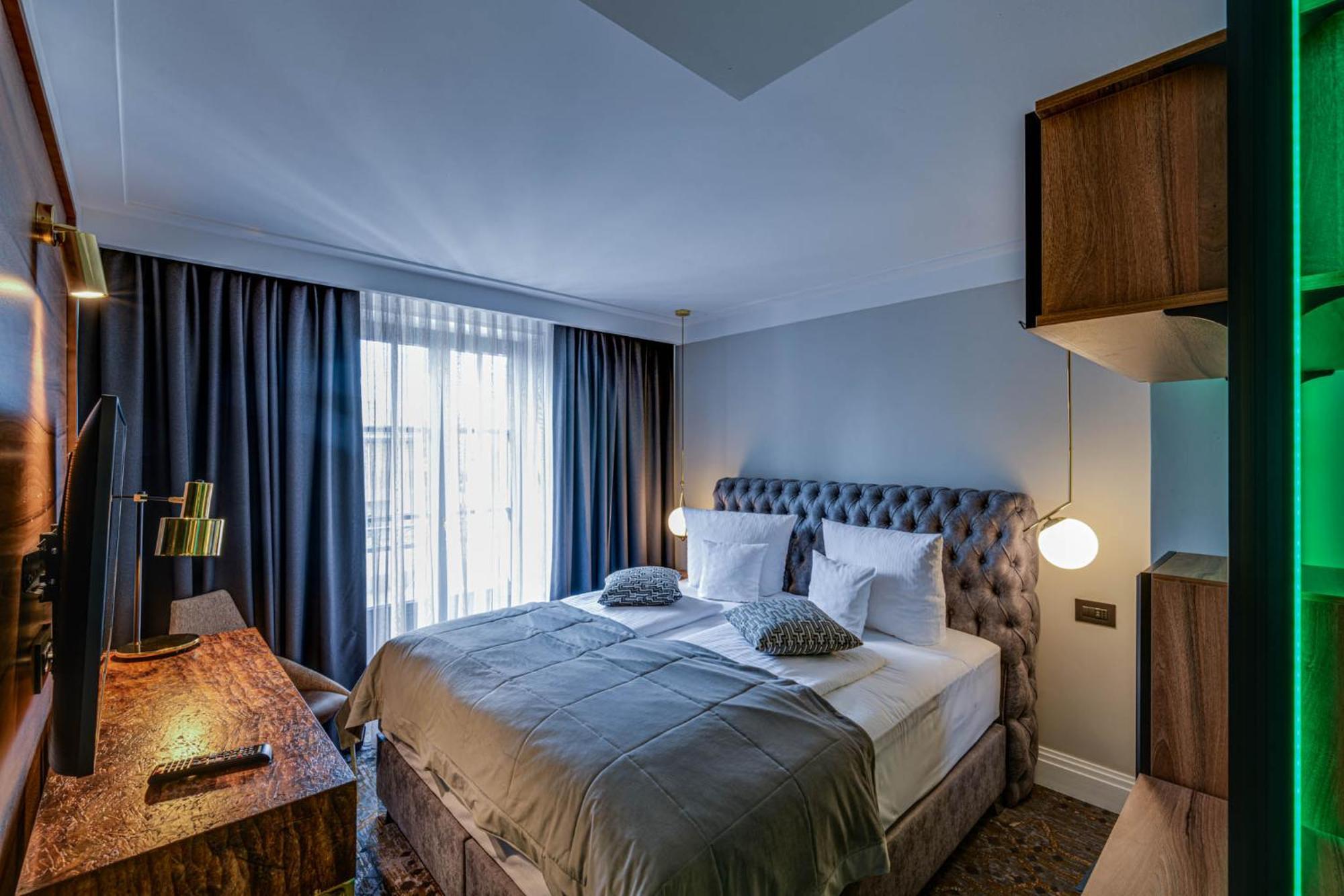 Hotel Boutique Donna Anna Giroc Exterior foto